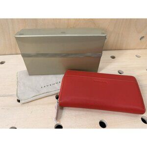 Levenger Accordion Carisma Red Wallet Leather Zip Around NEW